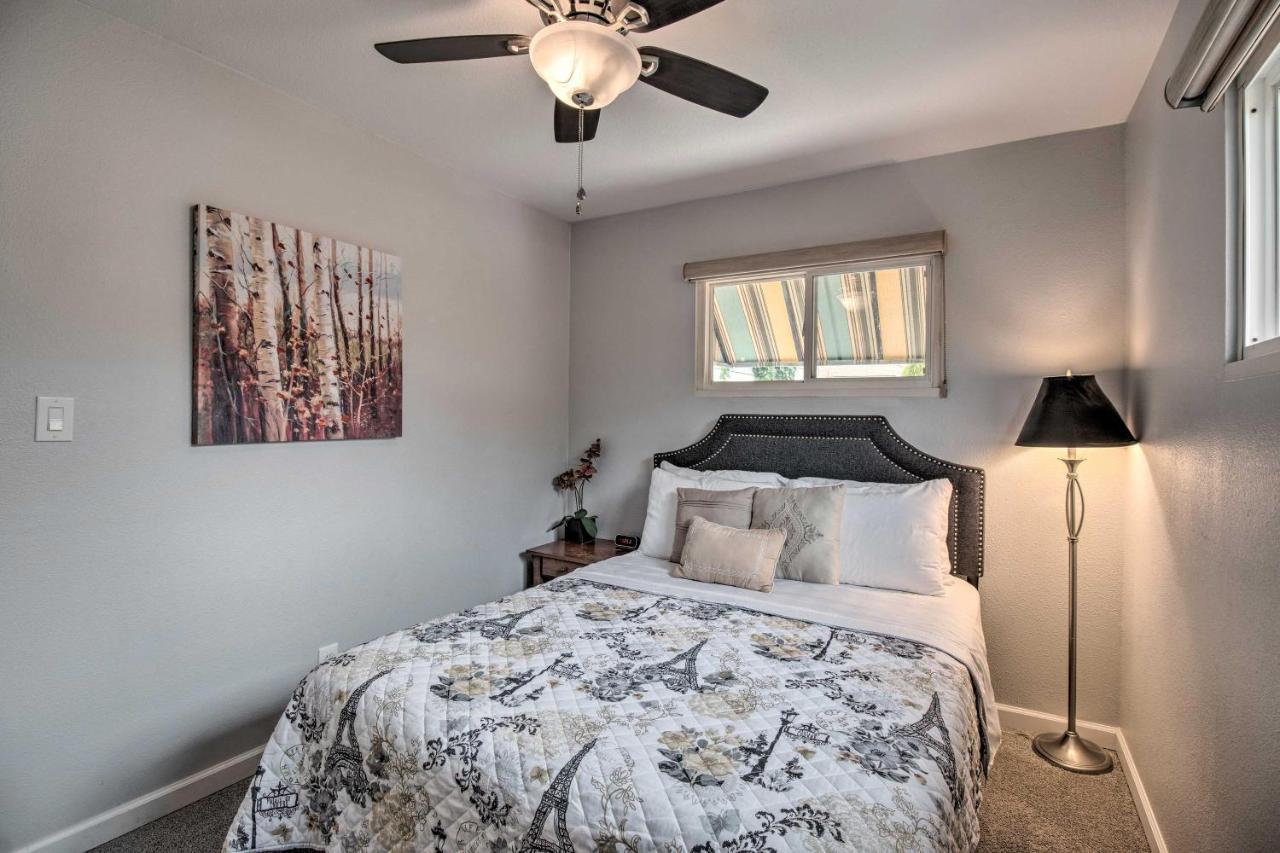 Walkable Carson City Duplex With Private Patio! Exterior photo